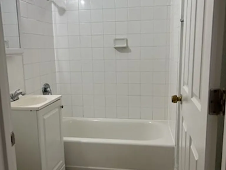 VILLA LA JOLLA — Photo 11