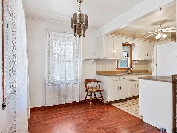 5th image of 6549 Parrish Ave