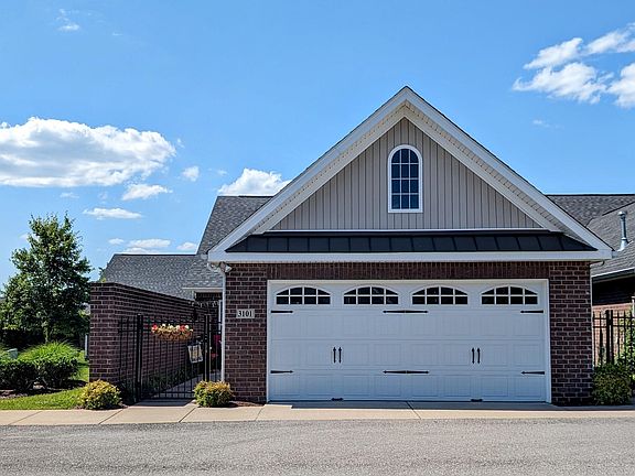 2nd image of 395 Devon Chase Hl Unit 3101