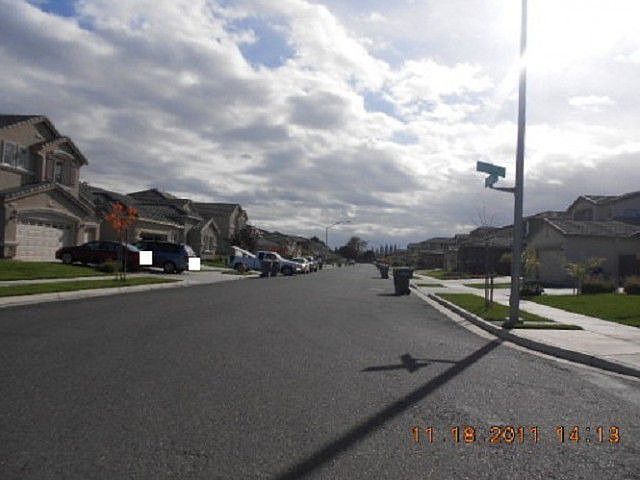 2nd image of 1600 Dusty Miller Ln