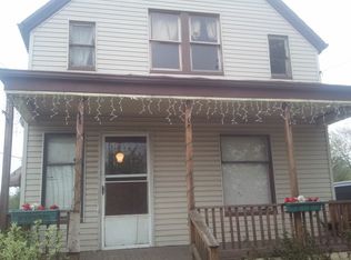 5714 Dolloff Rd, Cleveland, OH 44127