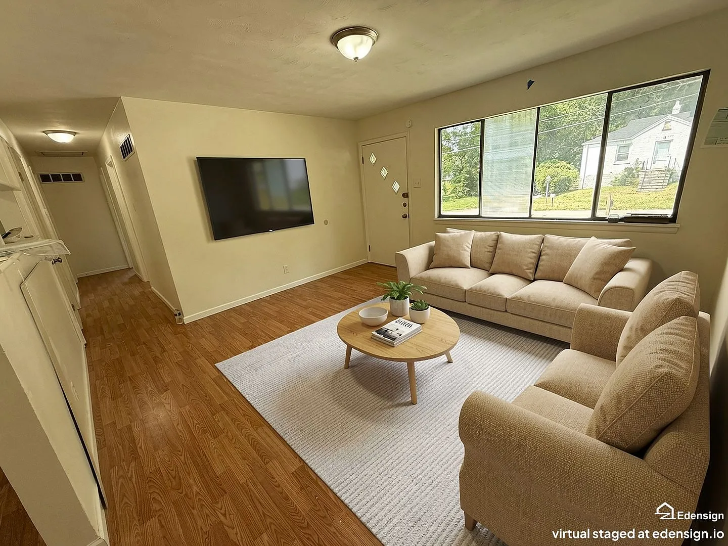3 bedroom Charmer For Rent! — Photo 4