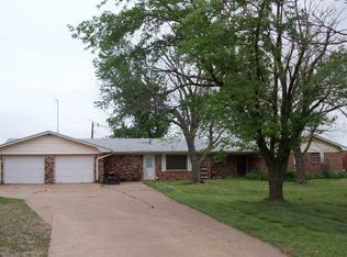 6211 N Fairgrounds Rd, Glencoe, OK 74032