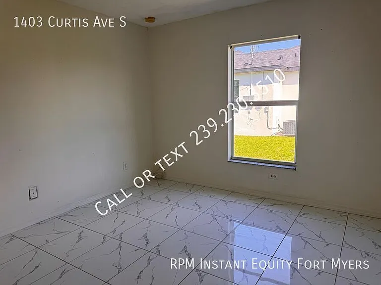 1403 Curtis Ave S — Photo 12