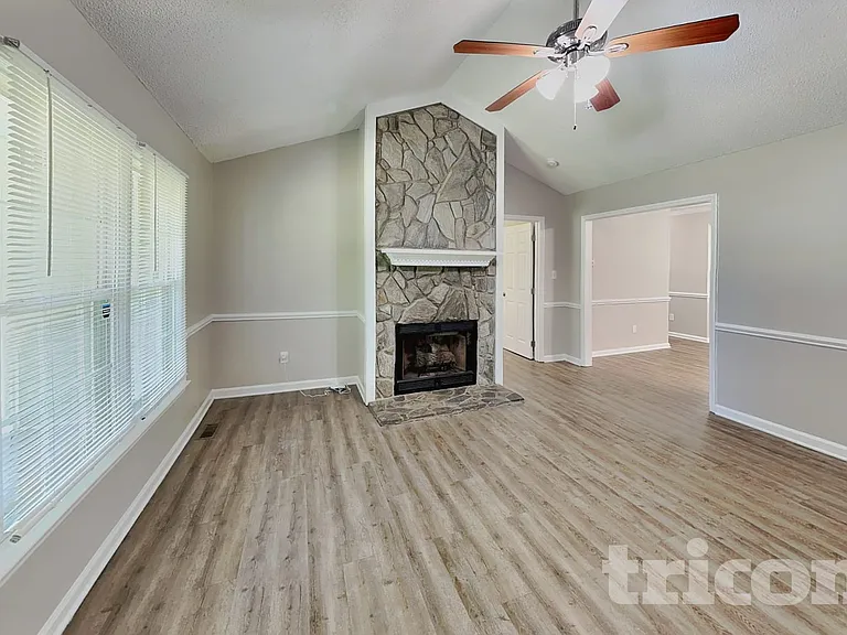 115 Polly Pl — Photo 2