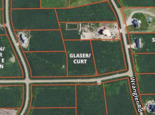 4 Berger Dr, Mandan, ND 58554