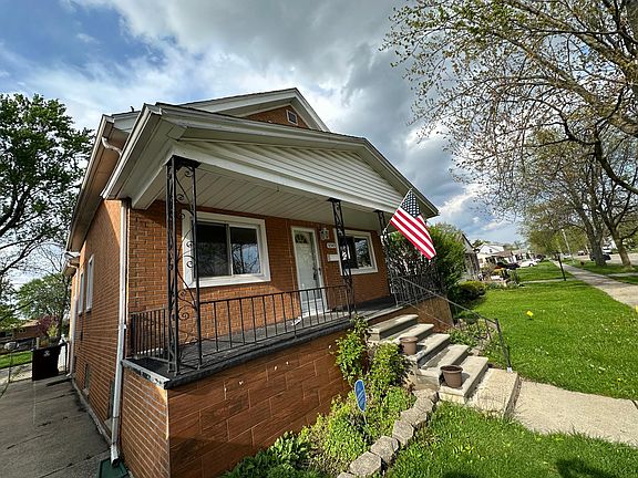 4th image of 8549 Central Ave