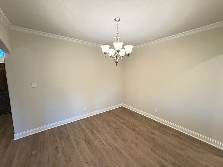 2903 Diamondback Dr — Photo 4