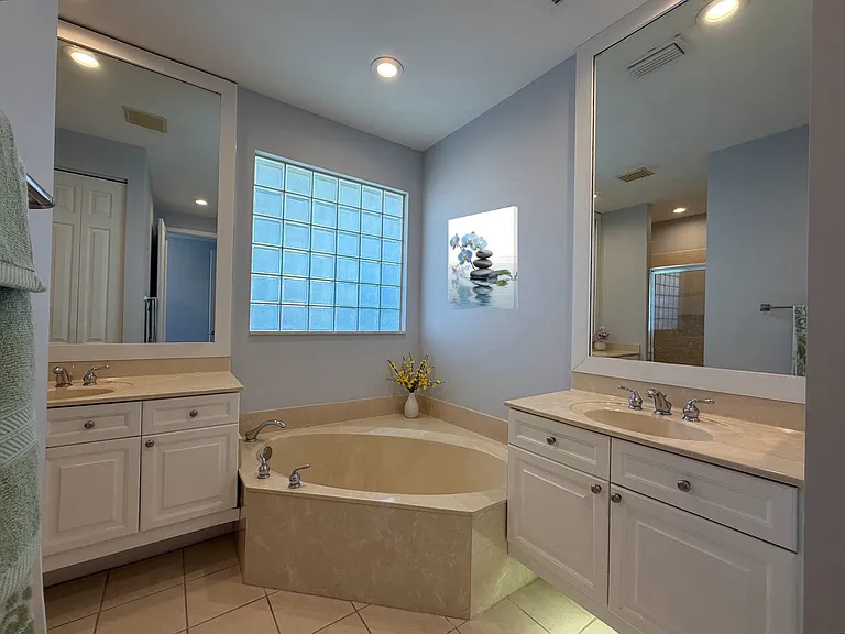 143 Isle Verde Way — Photo 21