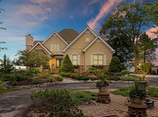 331 Sheridan Rd, Racine, WI 53403