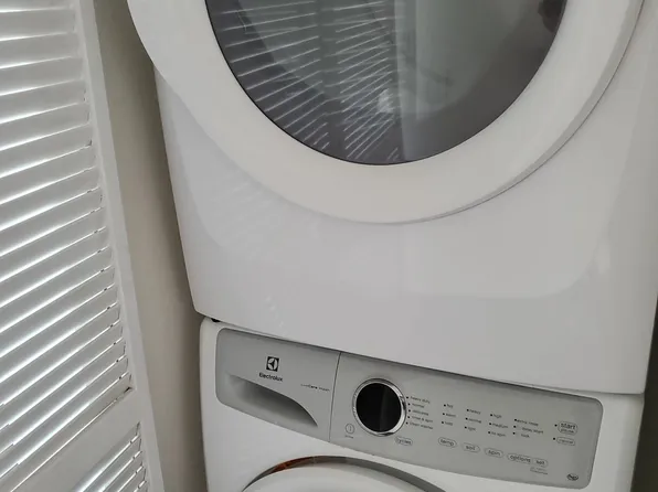 4624 Fulton Ave APT 8, Sherman Oaks, CA 91423