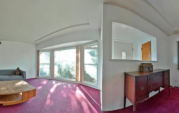 4th image of 750 N Yaleton Ave