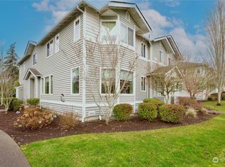 2370 Simmons St UNIT A, Dupont, WA 98327