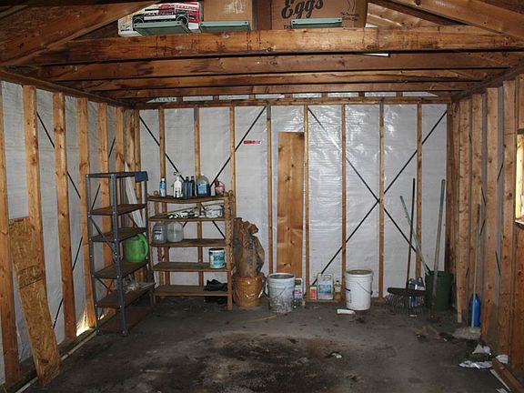 2nd image of 2023 Hicks Dr