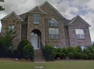 2729 Oakleaf Cir, Bessemer, AL 35022