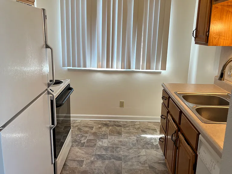 5848 Secor Rd #2 — Photo 3