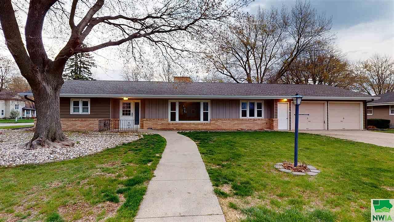 516 Pearl St, Aurelia, IA 51005 Zillow
