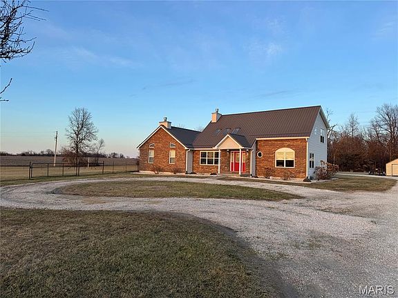 5th image of 21505 Highway 61