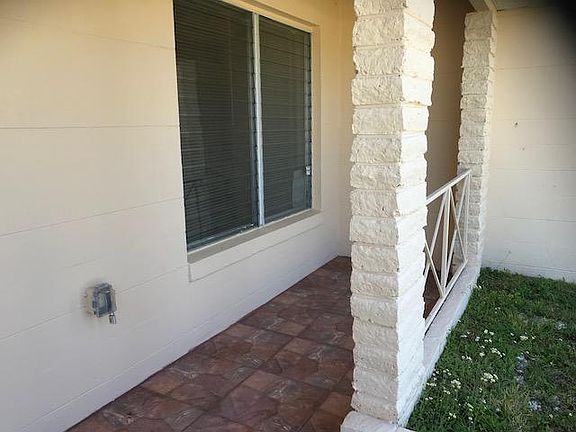 2nd image of 4176 Conway Blvd