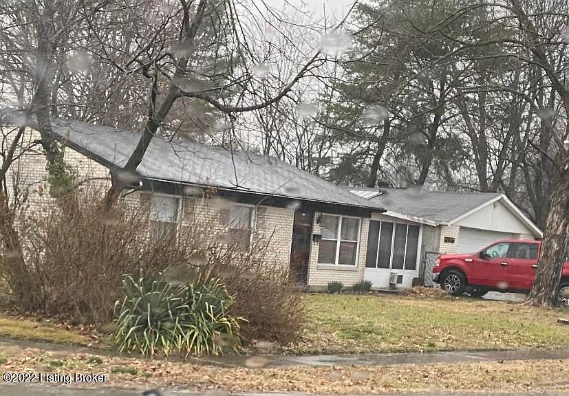 2nd image of 7206 S Kentucky Ave