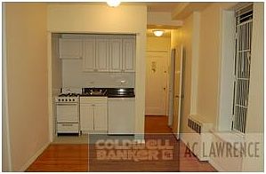 1st image of 529 E 78th St