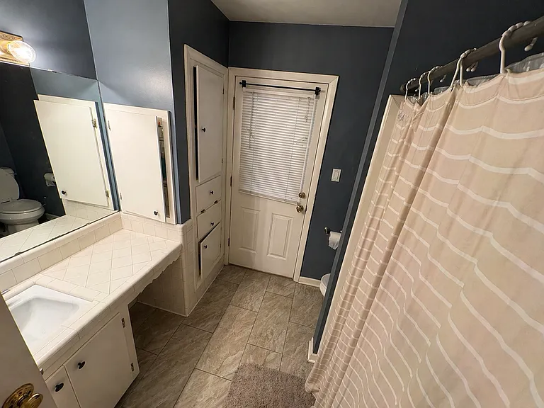 2307 Oliver Ave — Photo 11