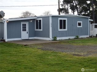 1514 Washington Ave N, Long Beach, WA