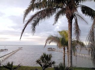 438 Egery Island Rd, Taft, TX 78390