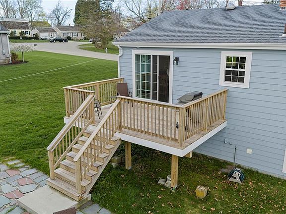4th image of 25 Overhill Rd