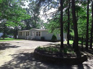 846 Perrineville Rd, Jackson, NJ 08527