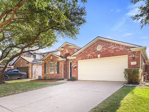 2nd image of 14615 Rochelle Ct