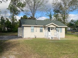 2205 Carlin Dr, Westlake, LA 70669