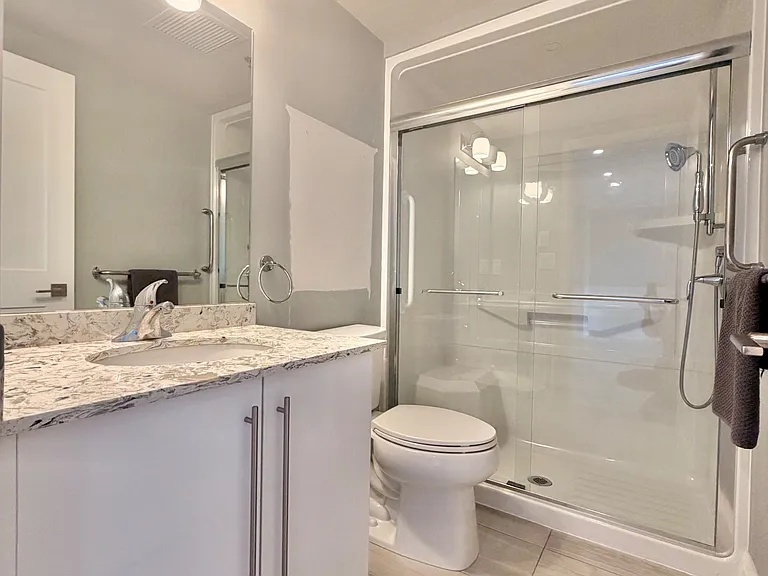 5698 Main St #414 — Photo 10
