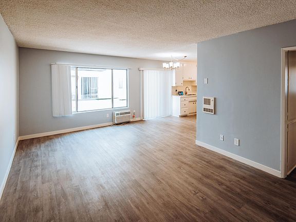 5th image of 8011 W Romaine St #116