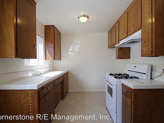 4th image of 4451 Rockland Pl APT 03