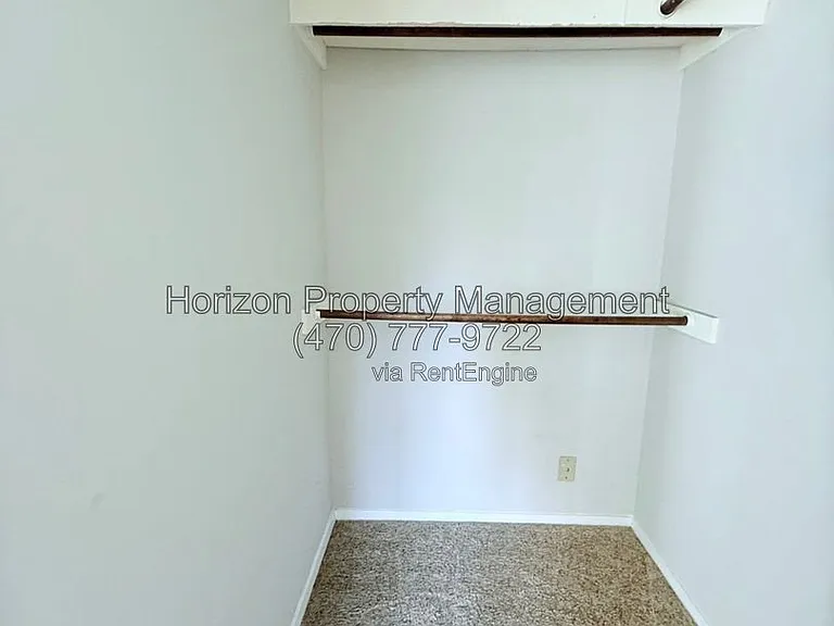 3924 Hancock Cir — Photo 13