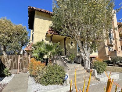 1606 S Barrington Ave APT 4, Los Angeles, CA, 90025