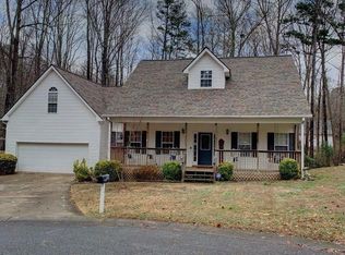 284 Ruby Ln, Commerce, GA 30530