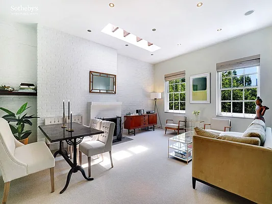 Rented by Sotheby's International Realty | media 13