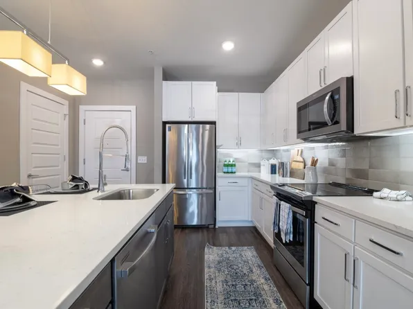 455 Legends Pl SE Unit 504, Atlanta, GA 30339