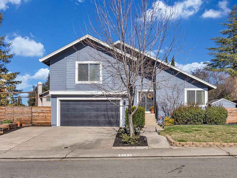 2nd image of 8109 Golden Crest Way
