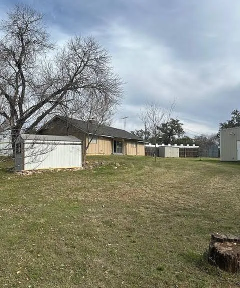 3409 Graybuck Rd — Photo 9