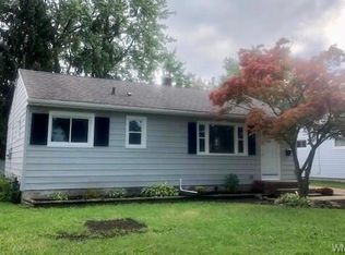 17 Gath Ter, Tonawanda, NY 14150