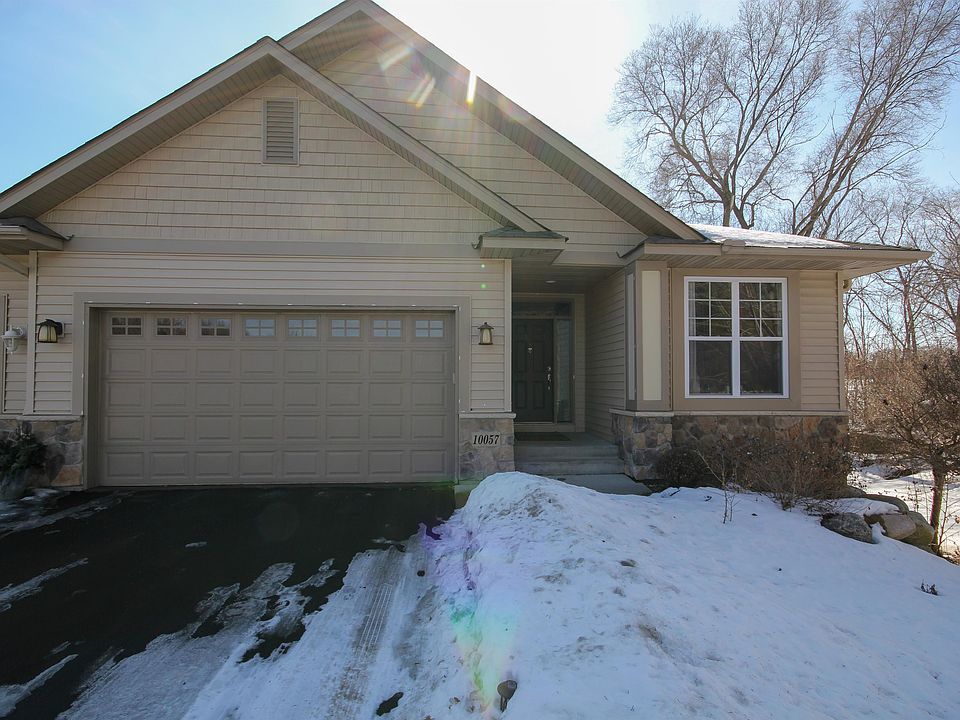 1st image of 10057 Lee Dr #1