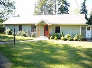 4090 Barrett Dr, Hood River, OR 97031