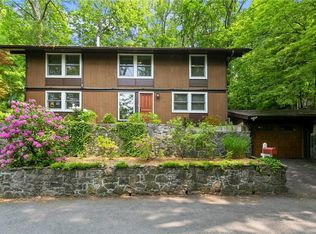 10 Nichols Dr, Hastings On Hudson, NY 10706