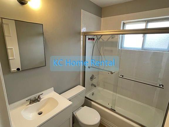 5th image of 8426 Grandview Ln