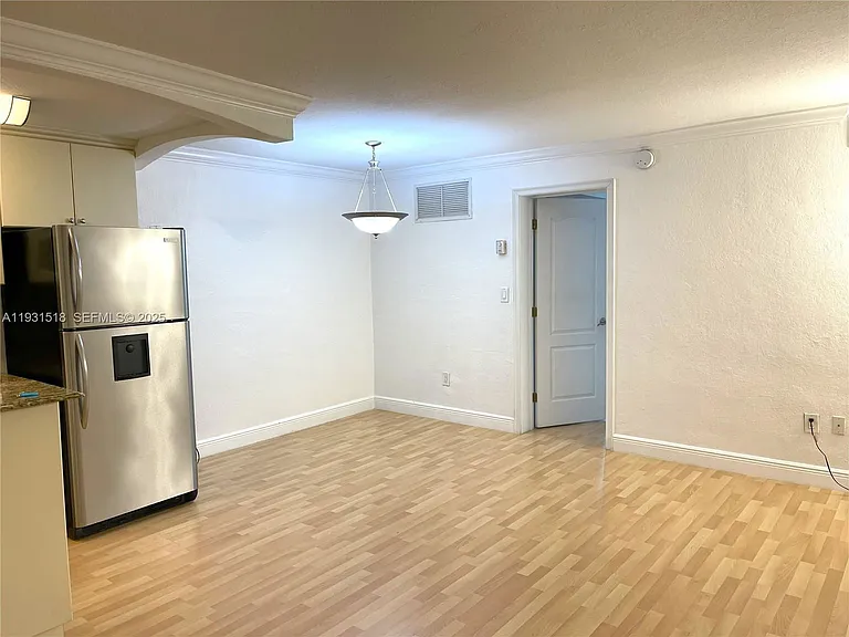 3245 Virginia St #39 — Photo 4