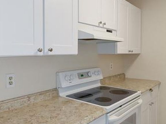 5th image of 2141 Baseline Rd #16