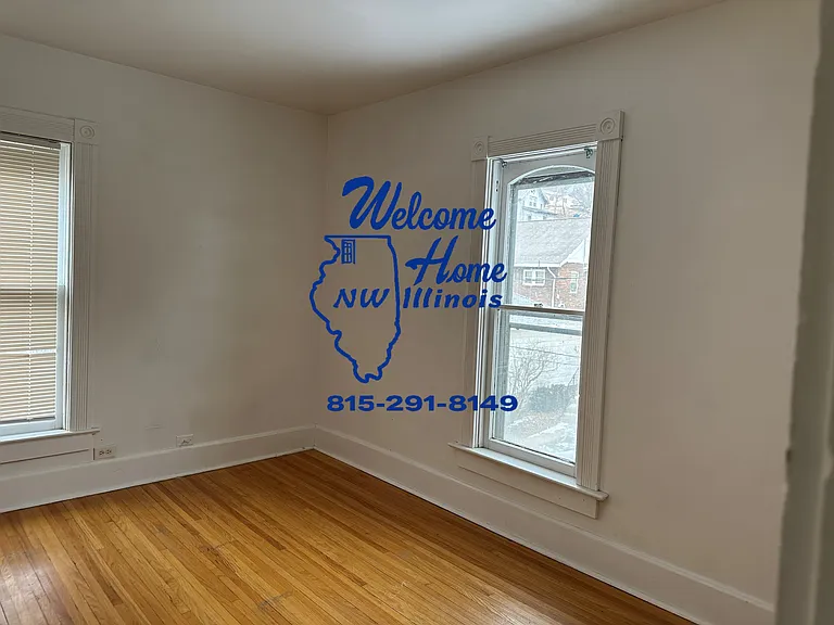 512 Chicago Ave — Photo 19